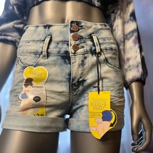 YMI “Wanna Betta Butt” shorts